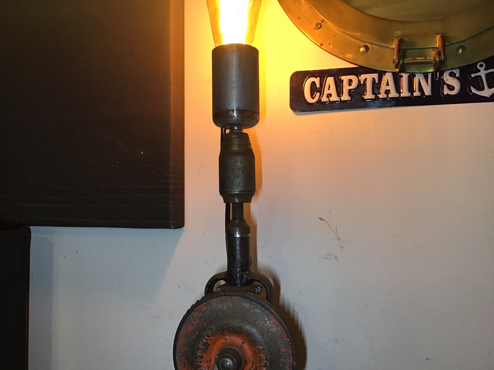 Picture 5 of 19