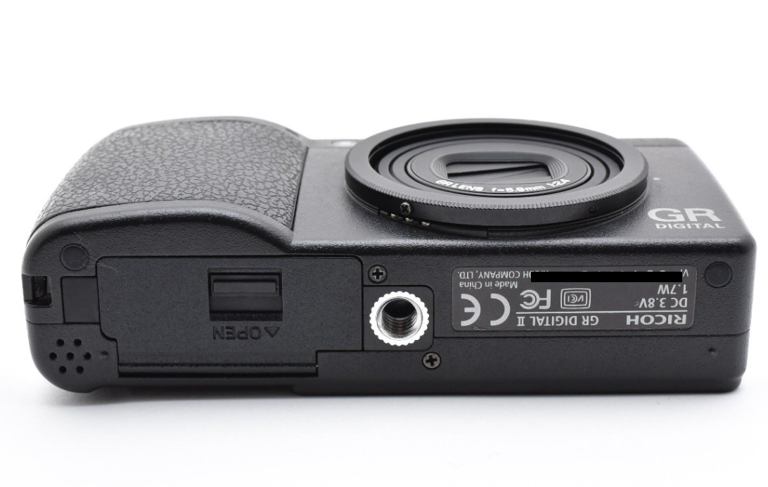 Exc + ]Ricoh GR Digital II 10MP Compact Camera Black w/ Charger