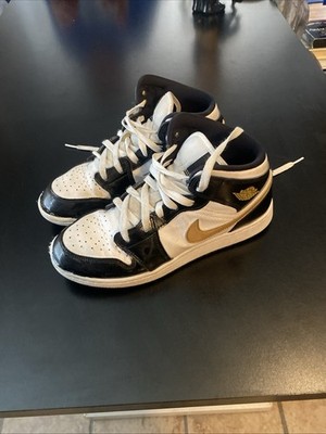 Nike Air Jordan 1 Mid Black White Gold Boys Size 7 Shoes Sneakers Used *See Pics