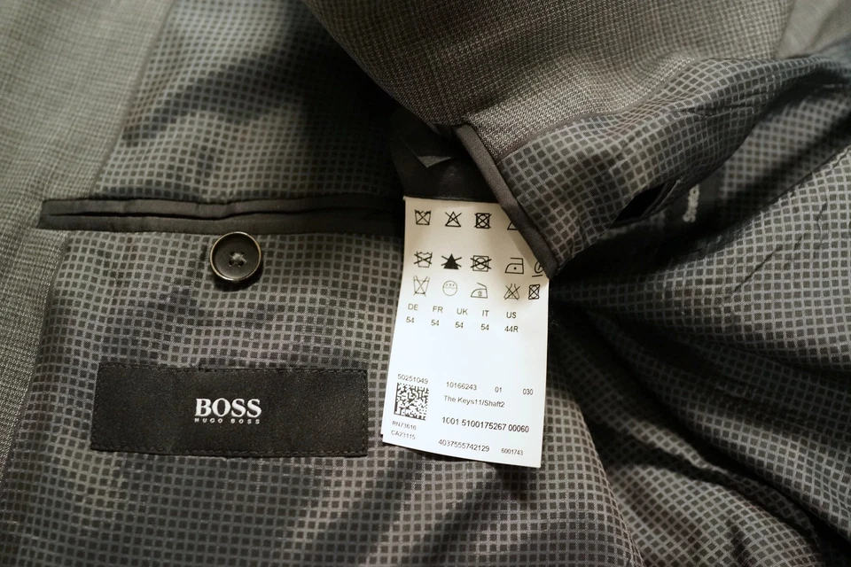 hugo boss ’the keys11/shaft2’ grey wool 2 piece suit…size eu54…vgc... - image 4 of 4