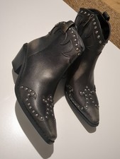 New Look Black Studded Ankle Boots – Western/Cowboy Style – UK 4