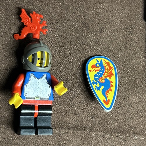 LEGO 6086 Castle Lot: Black Knights Castle Minifigures and Horses Incomplete - Picture 24 of 24