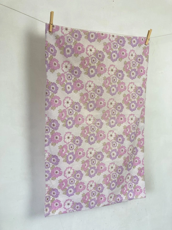 Vintage Cotton Pillowcase White Purple Retro Florals 1970s Camper Caravan - Image 3 of 4