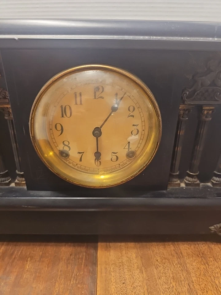 Antiguo Reloj Sessions Manto Esmalte Negro Foto 2 de 4