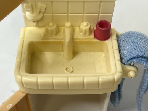 Vintage 1999 Fisher Price liebevolle Familie Puppenhaus Badezimmer Möbel Lot - Bild 13 von 15