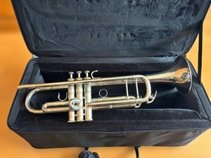 Trumpet Yamaha 8335 | eBay