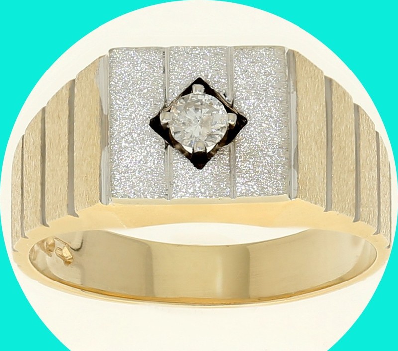 Men’s Natural Diamond Ring Round Brilliant .12CT 14K Multi-tone Gold Sz 9.75
