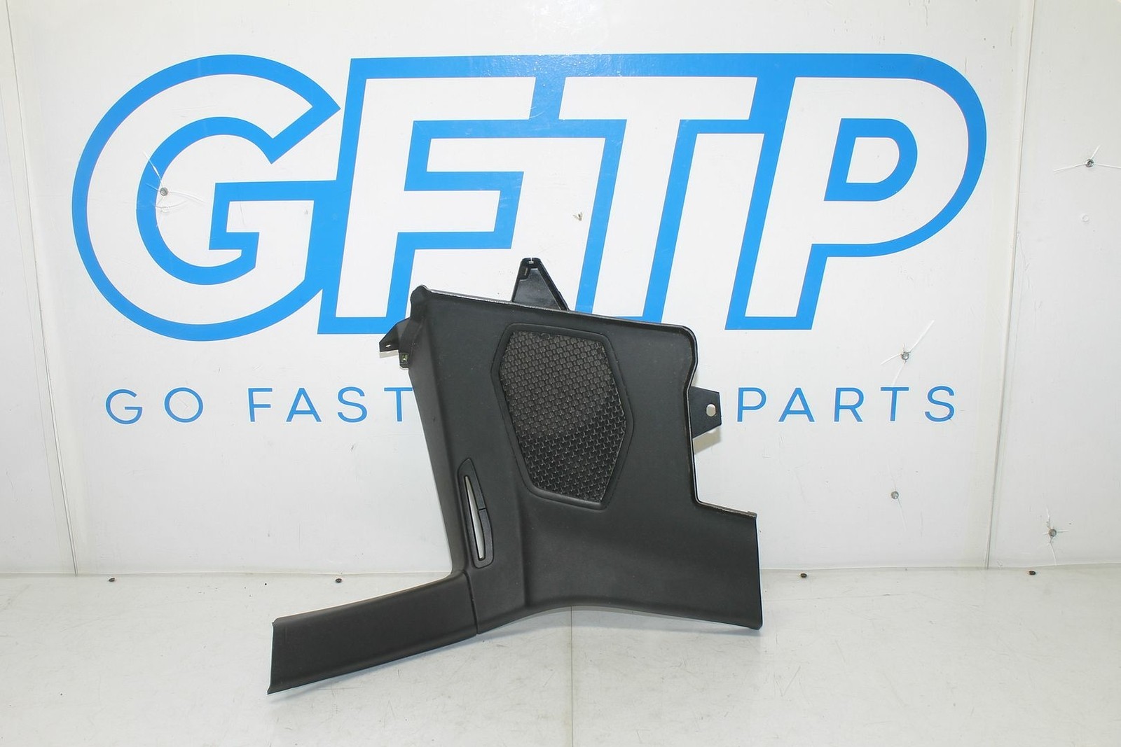 Lamborghini Huracan 2015-2017 Right Upper Seat belt