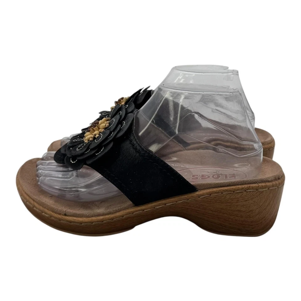 Klogs Sandals Womens 8 Comfort Leather Slip On Beaded Flower Thong Shoes Black - Image 4 of 4