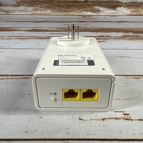 NETGEAR PLP2000 Extra Outlet Powerline Adapter 2000Mbps - Picture 6 of 6