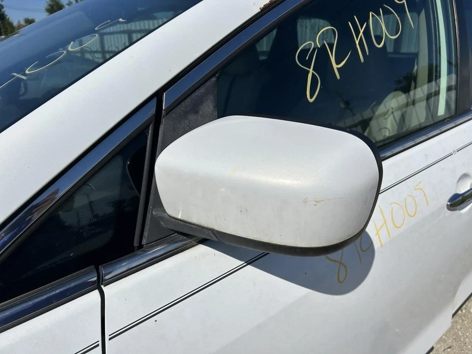 Driver Left Front Door Fits 07-12 MAZDA CX-7 104889194 — 第 3/4 张图片