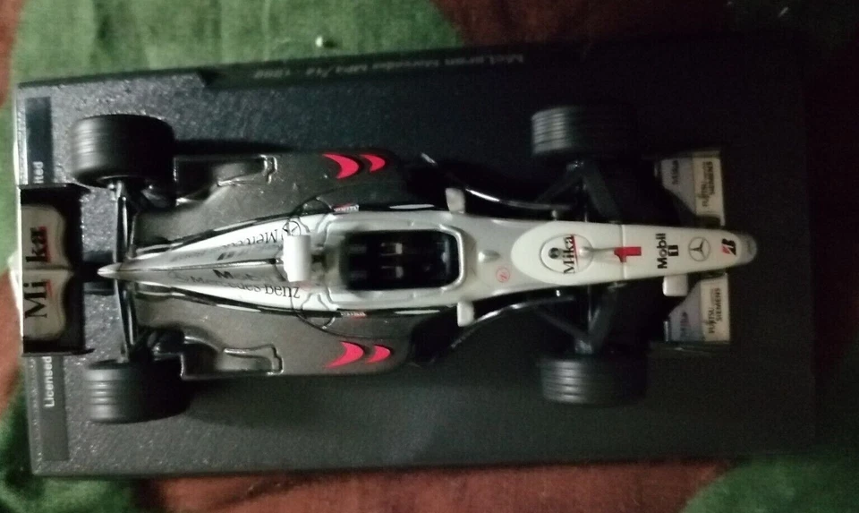 MODELLO STATICO AUTO DA CORSA FORMULA 1 MERCEDES MC LAREN MP4/14 1999 RARITÀ!!! - Immagine 4 di 4