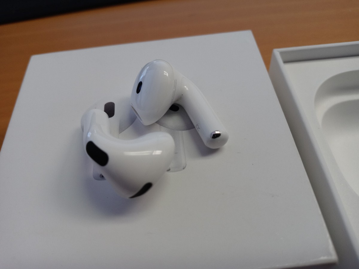 Apple - AirPods 4 (4th Gen) - White MXP63LL/A, Genuine | eBay