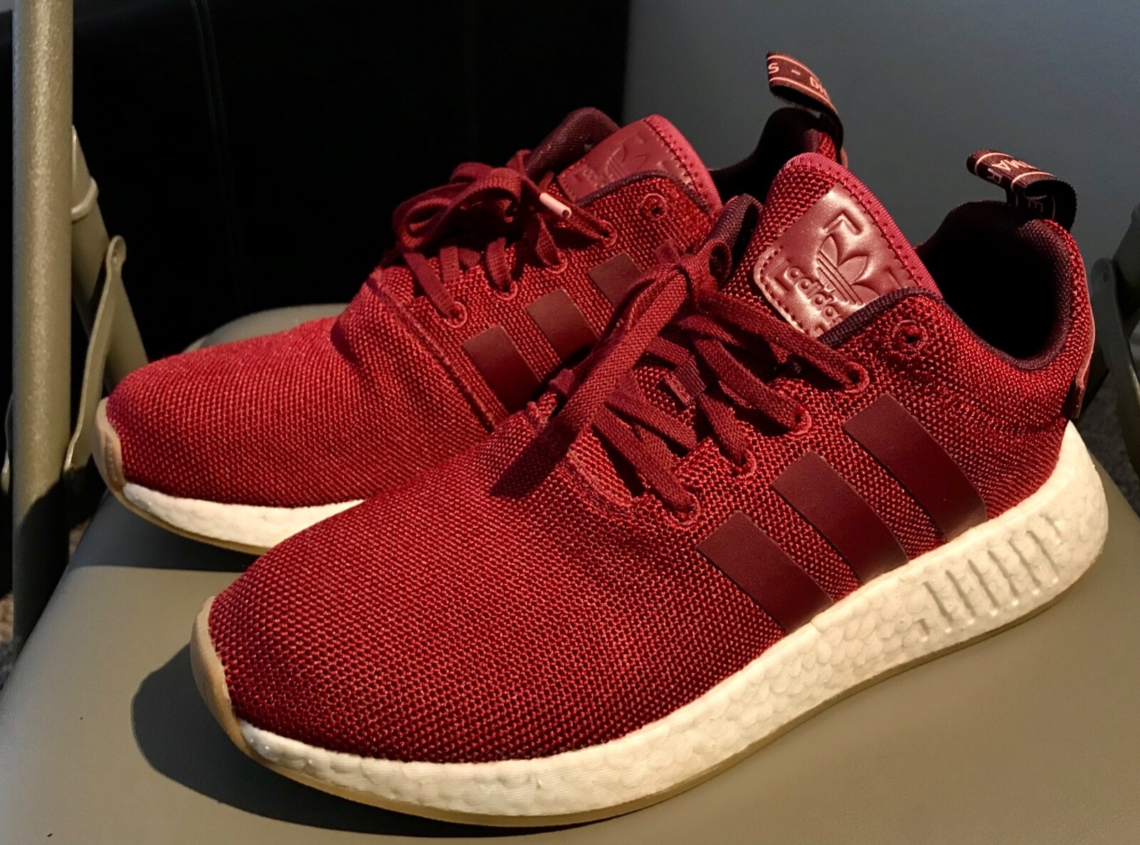 adidas nmd r2 burgundy