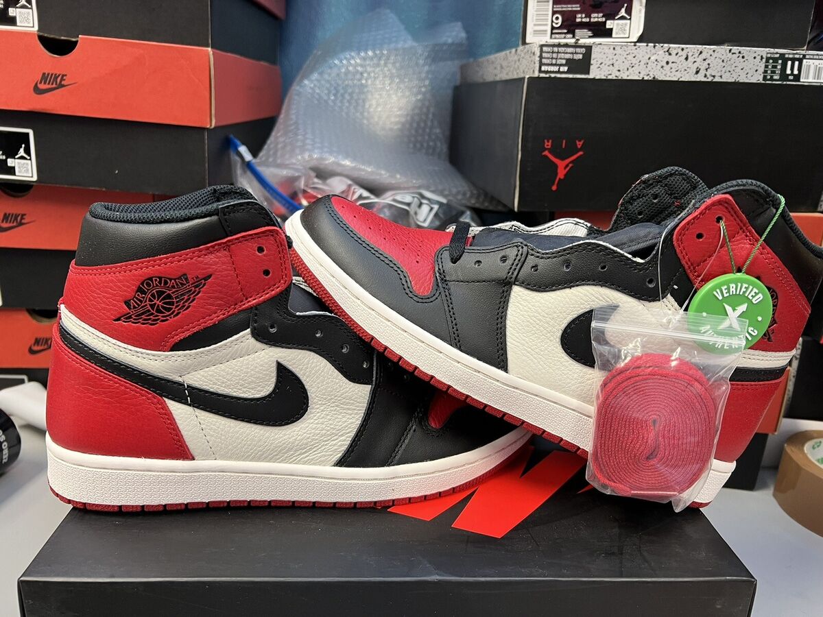 Nike Air Jordan 1 Retro High Bred Toe Travis Cement Nike Air Jordan 1 Retro High Bred Toe Travis Cement