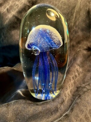Large Clear Glass W/ Blue Jellyfish 6" Glow In The Dark Paperweight | eBay