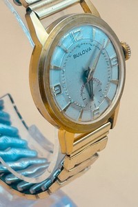 Authentic Mid-Century Bulova Men's American made Watch Gold-Plated Bracelet Fully Servic