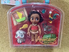 Disney Store Moana 5" mini animator doll & accessories in case Pua Hei Hei NEW