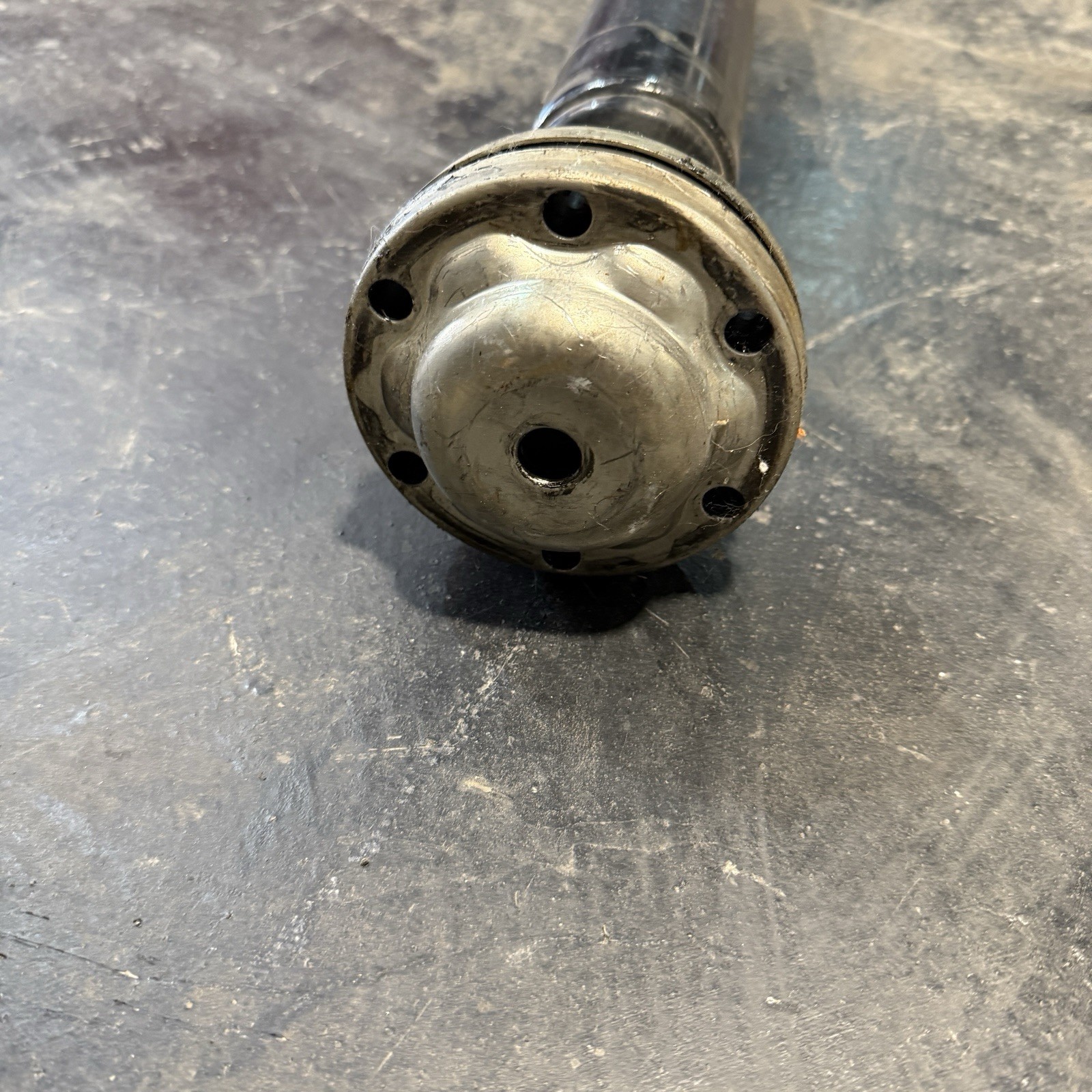 03-08 Maserati Quattroporte Auto Trans Driveshaft M139 Automatic Transmission AT