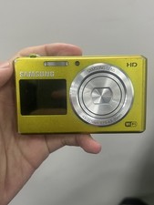 Samsung DV150F 16.2MP CCD   5x Optical Zoom   Front LCD Display   Wi-Fi Green