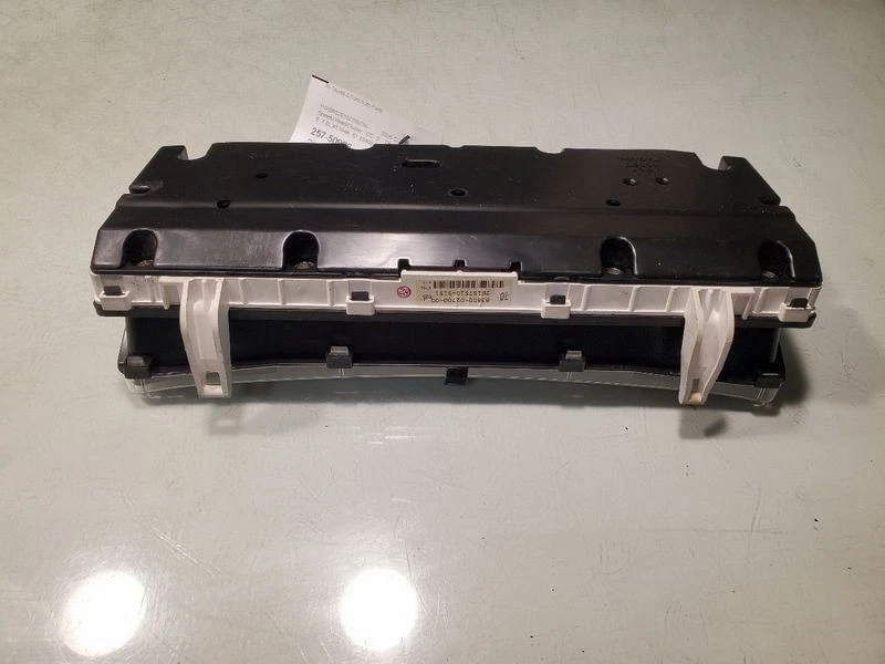 2004-2007 Toyota Corolla Instrument Speedometer Gauge Cluster MPH OEM - Image 2 of 4