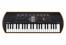 Casio SA-76 44-Key Mini Personal Keyboard