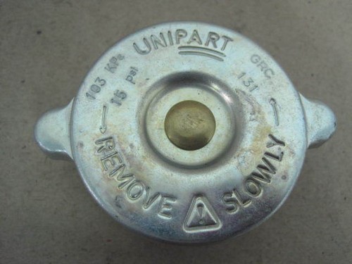 NOS UNIPART MG MGB GT Midget TRIUMPH TR7 TR8 LANDROVER GRC131 15psi RADIATOR CAP - Picture 2 of 3