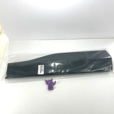 TOYOTA GENUINE MOULDING SUB-ASSY REAR DOOR OUTSIDE LOWER RH 75077