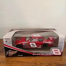 Winners Circle 06’ Nascar #8 Menards Dale Earnhardt Jr Chevrolet Diecast 1:18