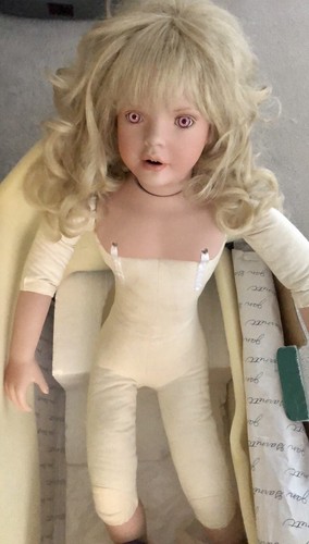 Master Piece Gallery Sheena Limited Edition Artist Doll #6/1000 Jan Garnett 1999 - Picture 2 of 24