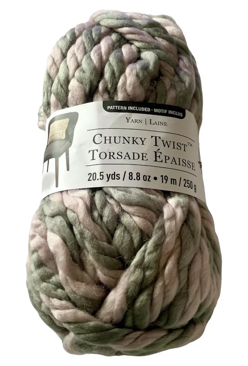 Loops and Threads Chunky Twist Yarn Pink Grey 8.8 oz 20.5 yds (1)