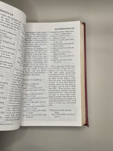 Holy Bible New International Version 1985 Large Print Edition Red Hardcover - Picture 9 of 9