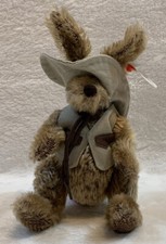 TY Attic Treasures Collection HOGAN Safari Kangaroo 2000 8” All Tags