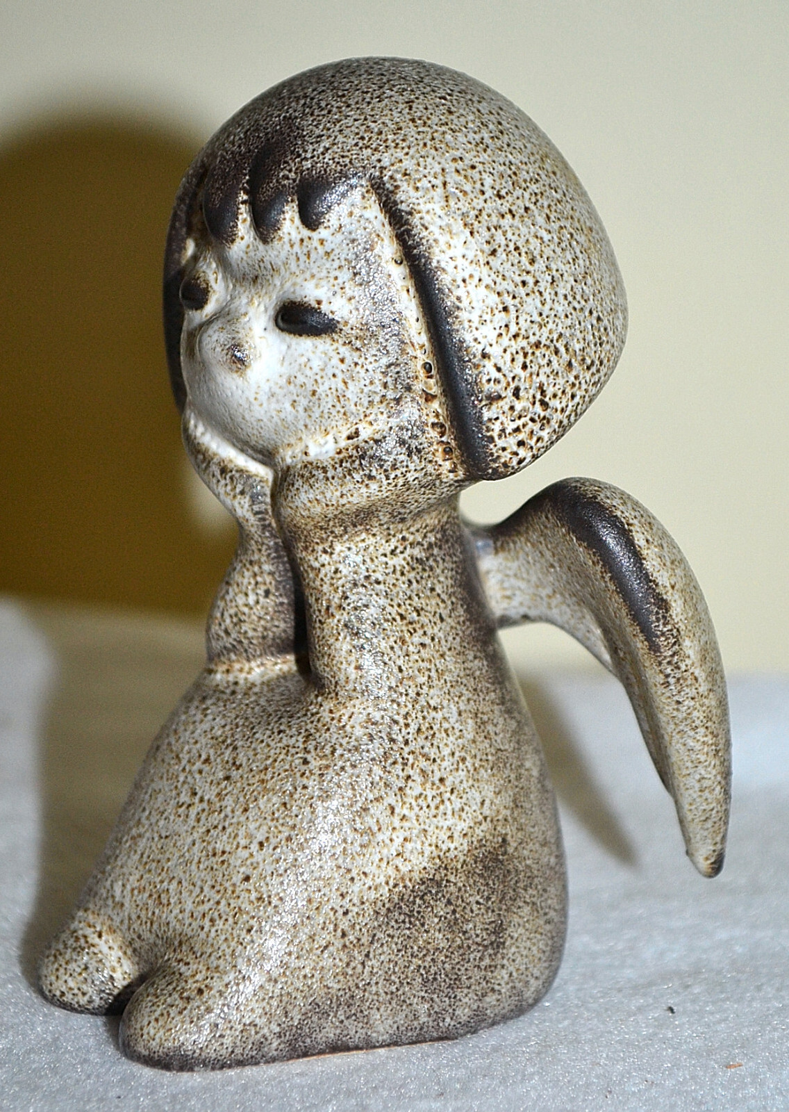 Picture 3 of 8