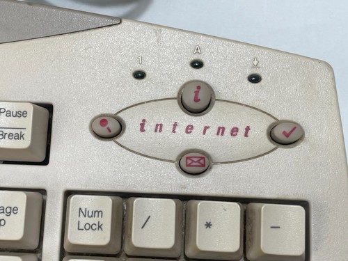 VTG COMPAQ DESKTOP SK-2700 WIRED PS2 TYPE COMPUTER CLICKY KEYBOARD RETRO GAMING - Picture 6 of 11