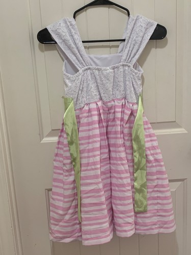 Bonnie Jean dress size 10 with pink flower - Picture 2 of 3