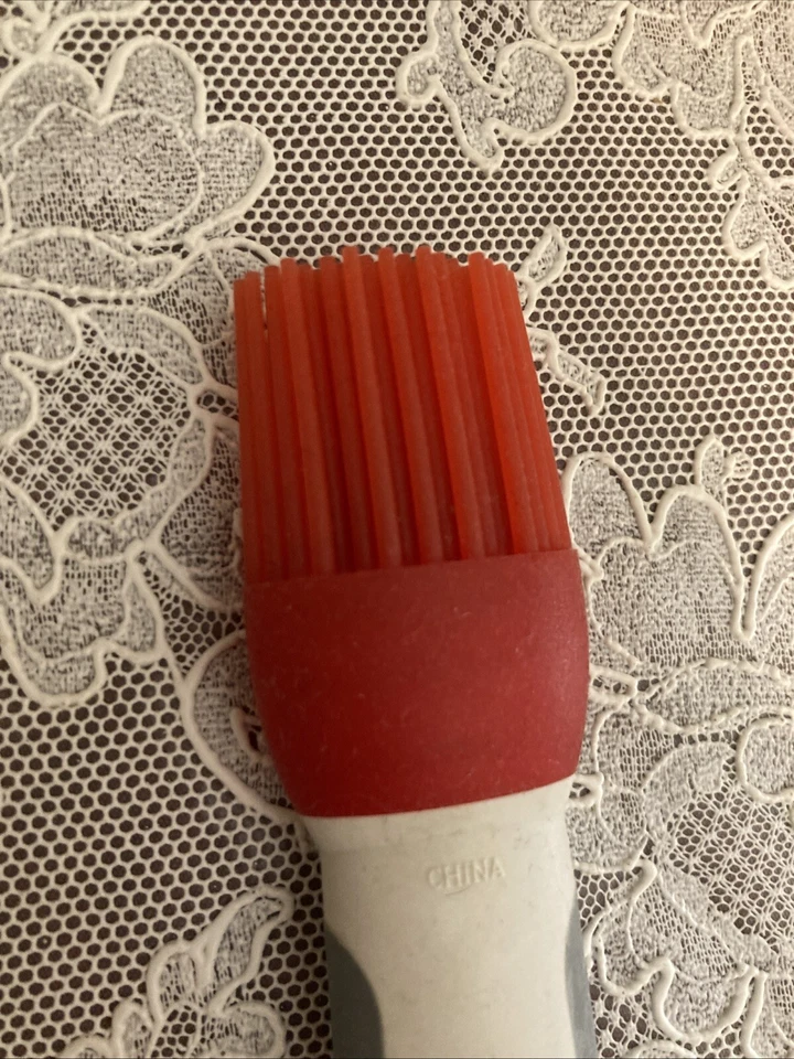 Pampered Chef Silicone Basting Brush 1755 Grill BBQ Sauce Bowl Rest Hook - Image 2 of 4