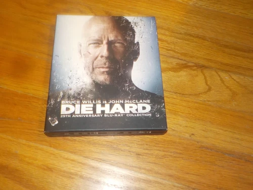 Die Hard: 25th Anniversary Blu-ray Collection Blu-ray MISSING DISC BRUCE WILLIS