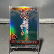 2019-2020 NBA Hoops Premium Stock Giannis  Antetokounmpo Zero Gravity Silver  #6