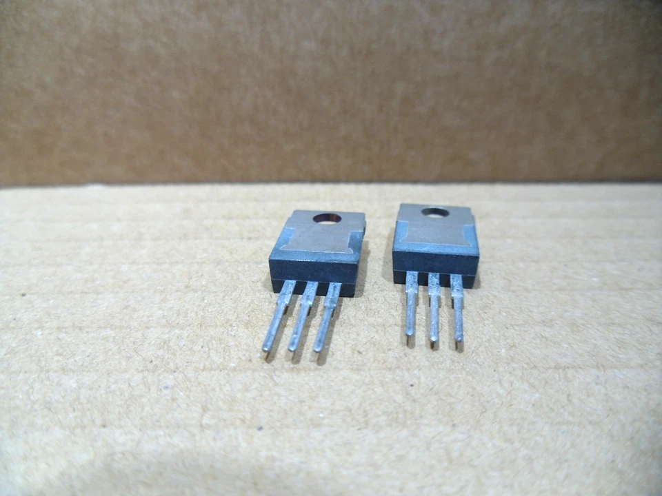 2 x BDW94B 80v 12a pnp Audiotransistoren - Bild 2 von 3