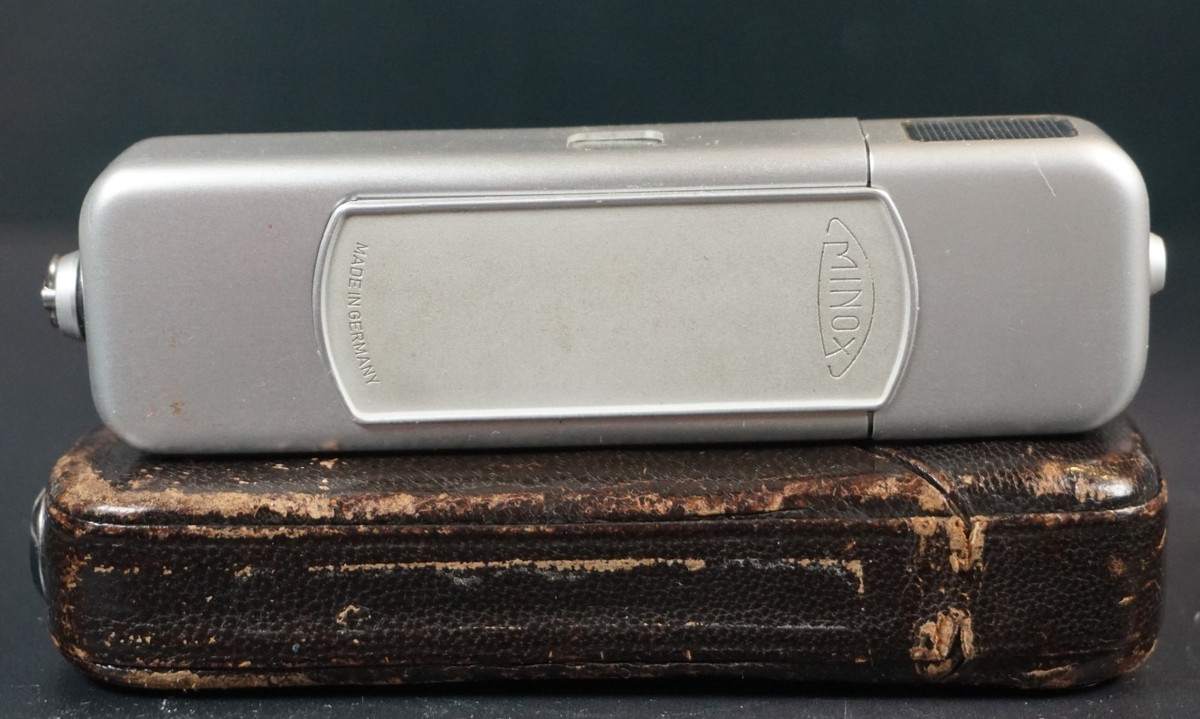 MINOX B スパイカメラ 箱付き ヴィンテージ s-l1200.jpg