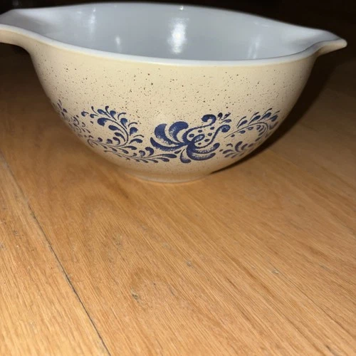 Corning USA PYREX HOMESTEAD Blue Cinderella Mixing Bowl 1.5 Qt #441 HAC7