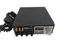 Vintage Montgomery Wards 680 40 Channel CB Radio - Nice Shape - WORKS