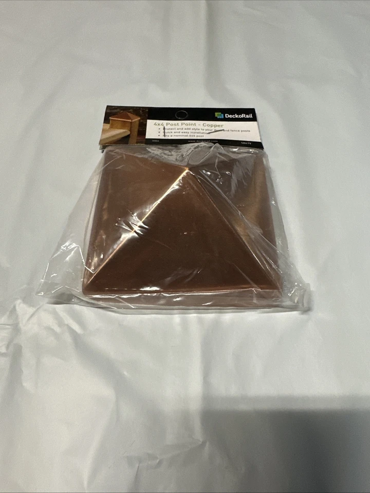 Tapas de poste de valla de cobre 4x4 - Diseño de punto piramidal para durabilidad y estilo NUEVO Foto 3 de 4