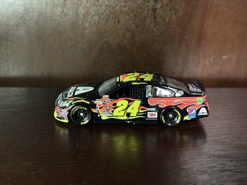 DNP / Never Ran | Jeff Gordon 2015 Final Ride Black Version 1/64 NASCAR Diecast - Picture 3 of 5