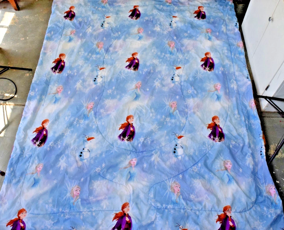 Juego de funda de almohada edredón doble Disney Frozen II 2019 Elsa Anna Olaf Reading Foto 3 de 4