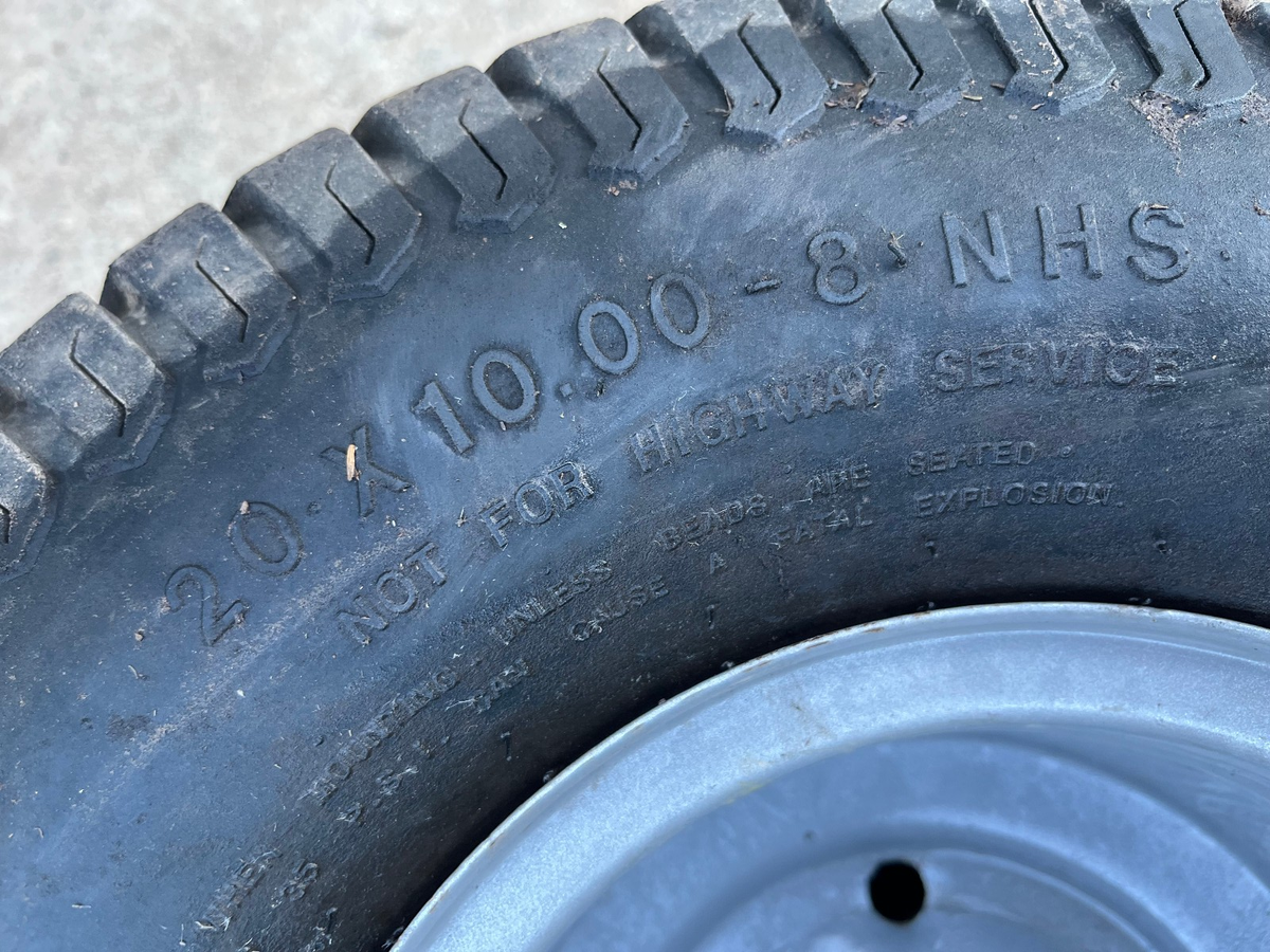 OEM Simplicity Broadmoor Rear Wheel Rim & Tire 20x10.00-8 1