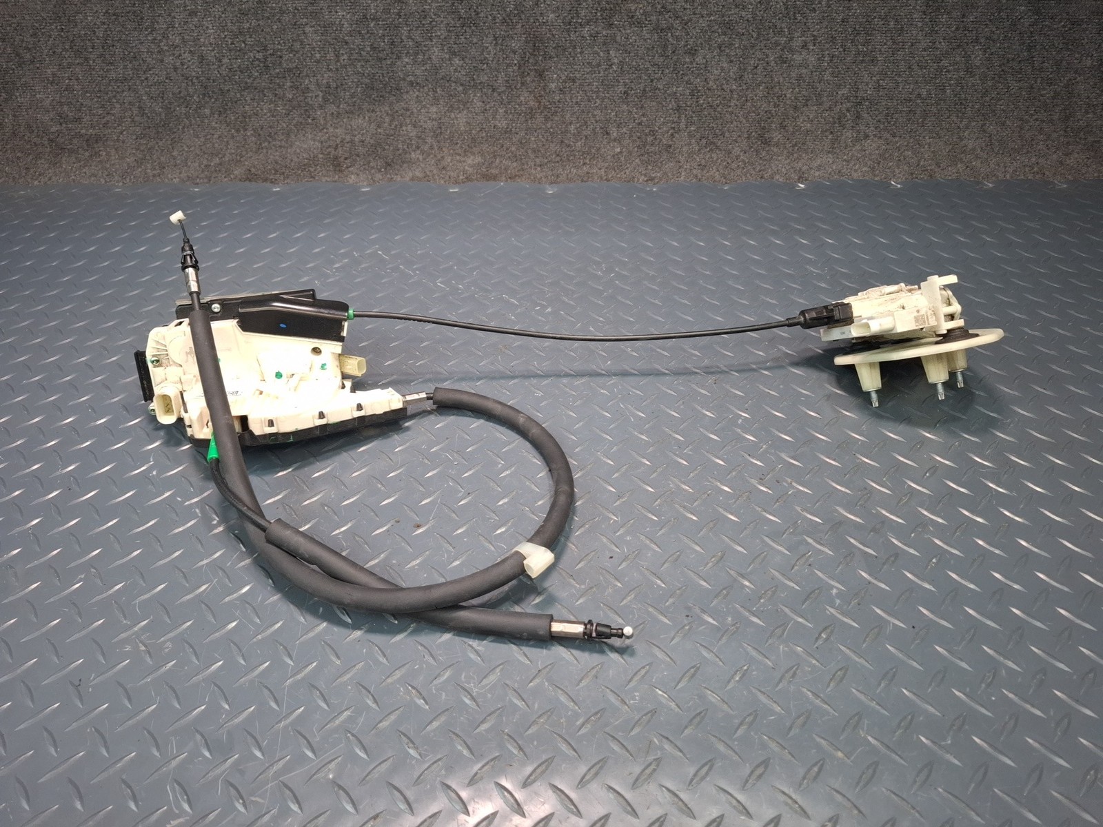 Maserati Levante 2017-2020 Rear Left Door soft close actuator