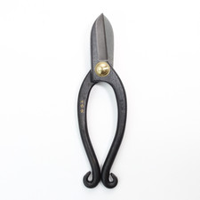 Senkichi Gold Bonsai Ikenobo Shears &ndash; 165mm Heavy-Duty Scissors with Open Grip