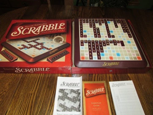 Vintage 2001 Parker Bros Scrabble Deluxe Edition Turntable w/Rotating Base